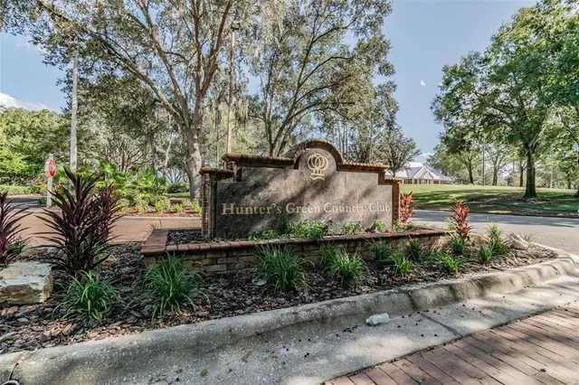 $589,900 | 9334 Hampshire Park Drive, Tampa, FL 33647