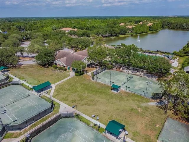 $589,900 | 9334 Hampshire Park Drive, Tampa, FL 33647