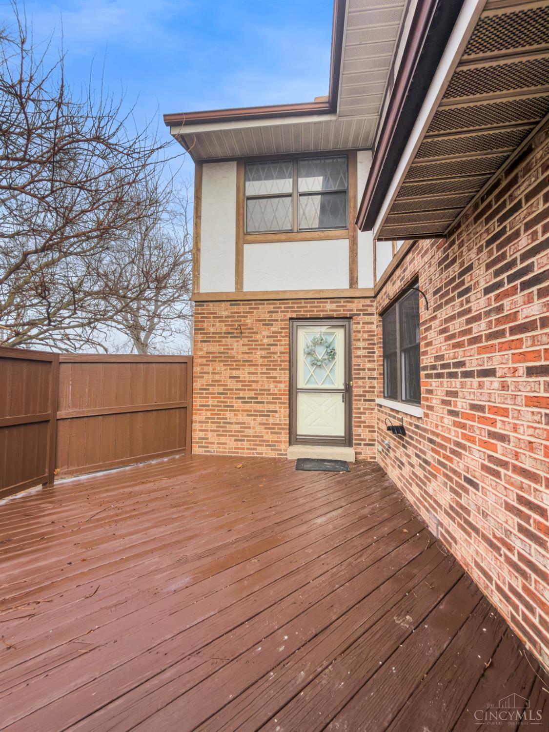 5658 Springdale Road, Unit 10 Cincinnati, OH 45251 - Photo 2 of 29 Gallery Image 2
