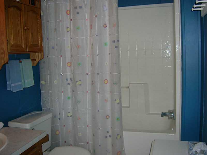 280 Lisbon Road Sabattus, ME 04280 - Photo 23 of 35 Bathroom.