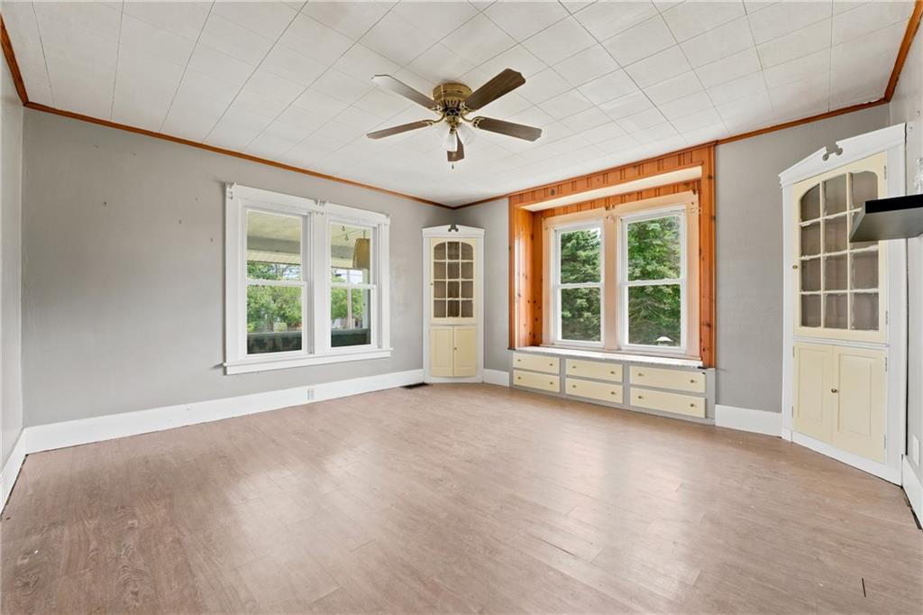 729 Mercer Road Greenville, PA 16125 - Photo 3 of 28