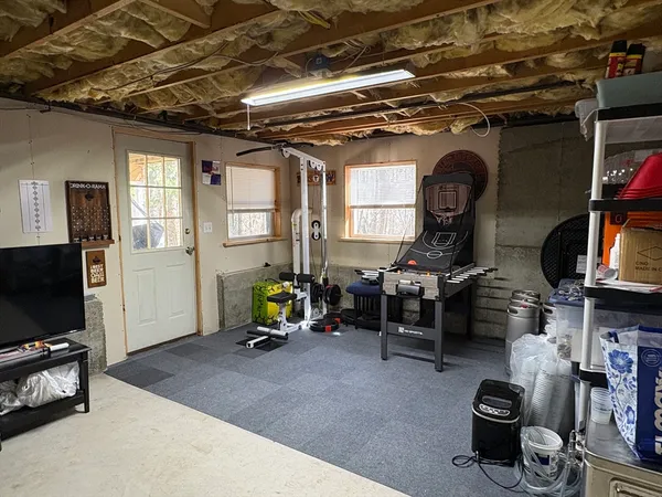 $689,900 | 683 North W Main Street, Douglas, MA 01516
