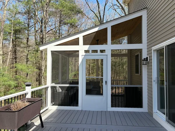 $689,900 | 683 North W Main Street, Douglas, MA 01516