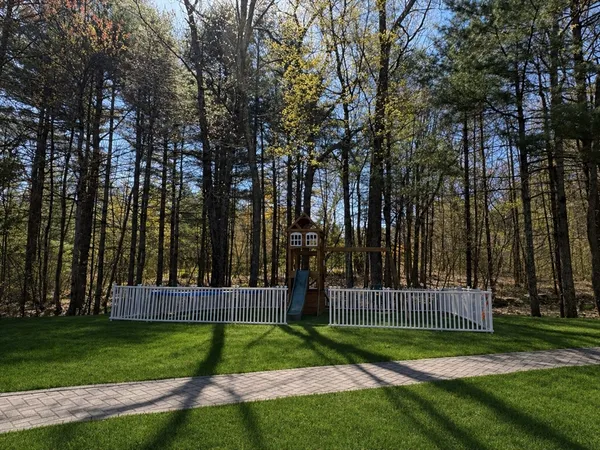 $689,900 | 683 North W Main Street, Douglas, MA 01516