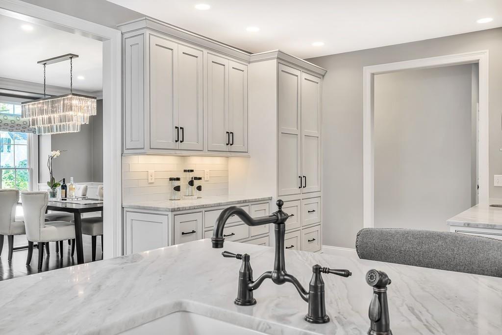 27 Sherman Street Lexington, MA 02420 - Photo 8 of 42