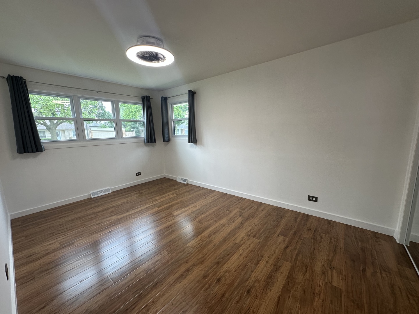 439 Highview Avenue Elmhurst, IL 60126 - Photo 17 of 30