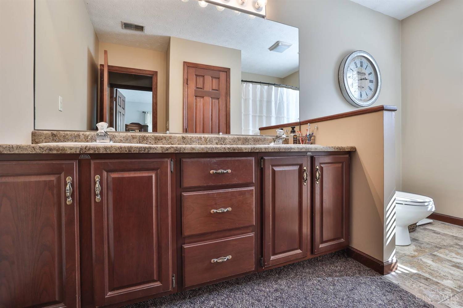 6045 Hursh Road Middletown, OH 45042 - Photo 25 of 51 Gallery Image 25