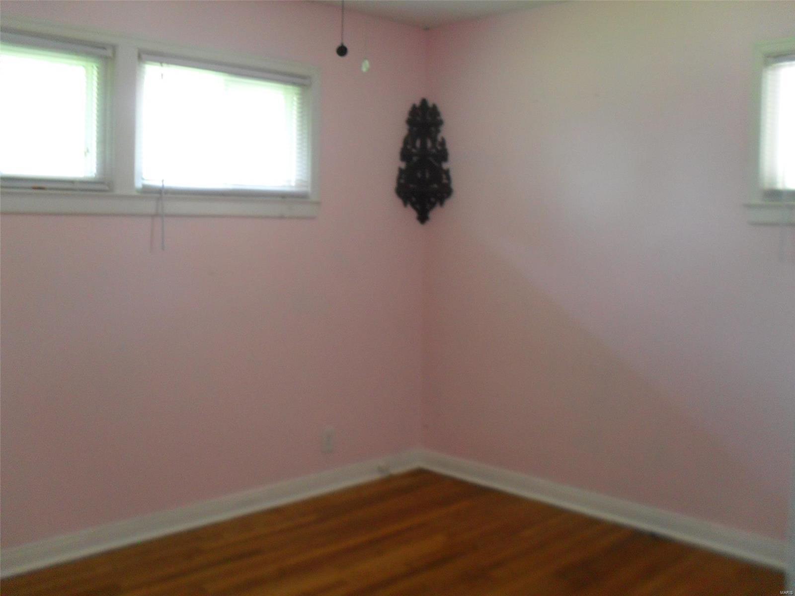 423 Sylvan Springs Road St. Louis, MO 63125 - Photo 16 of 29 Gallery Image 16