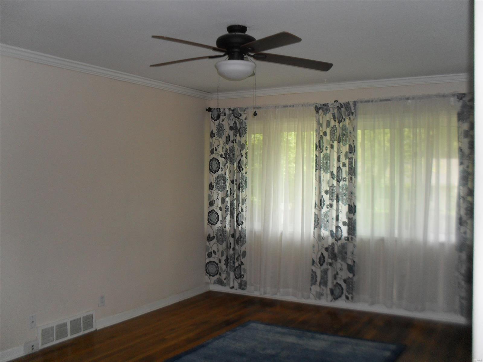 423 Sylvan Springs Road St. Louis, MO 63125 - Photo 18 of 29 Gallery Image 18