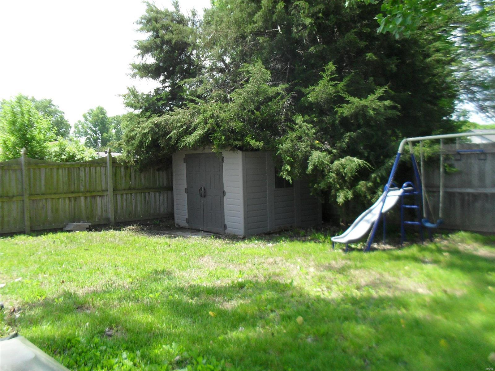 423 Sylvan Springs Road St. Louis, MO 63125 - Photo 28 of 29 Gallery Image 28