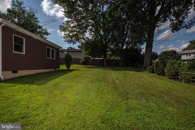 $479,900 | 230 Aronimink Drive, Newark, DE 19711