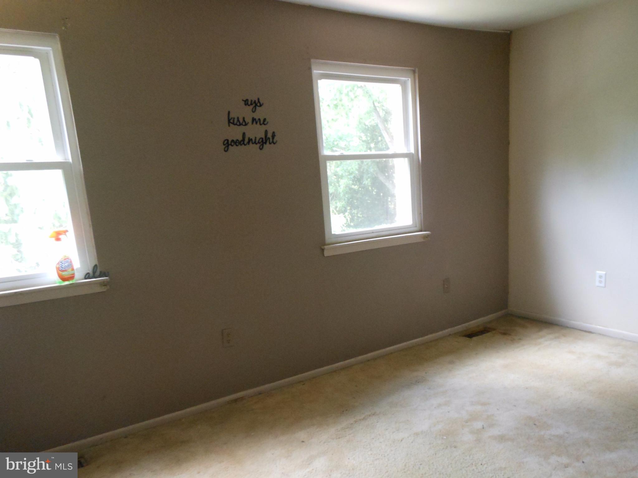 9359 Pan Ridge Road Baltimore, MD 21234 - Photo 6 of 9 Bedroom (Master)