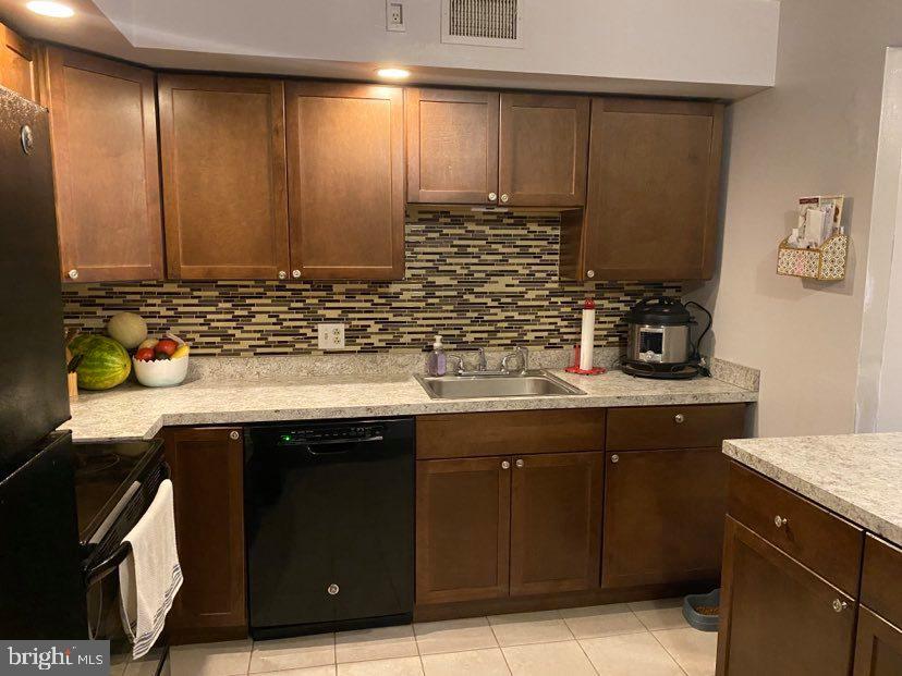 517 Mountain View Road Middletown, PA 17057 - Photo 7 of 21 Gallery Image 7