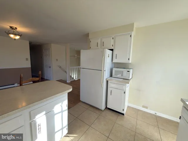 $2,250 | 18077 Raven Rocks Road, Bluemont, VA 20135