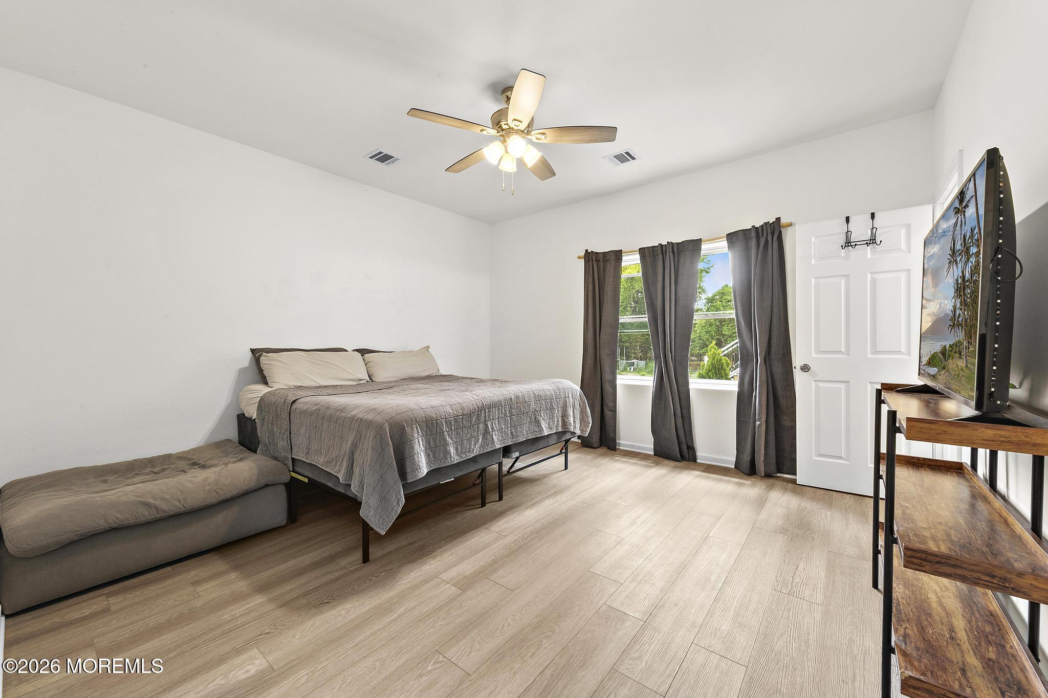 413 South Green Street Tuckerton, NJ 08087 - Photo 24 of 42 owners suite 2