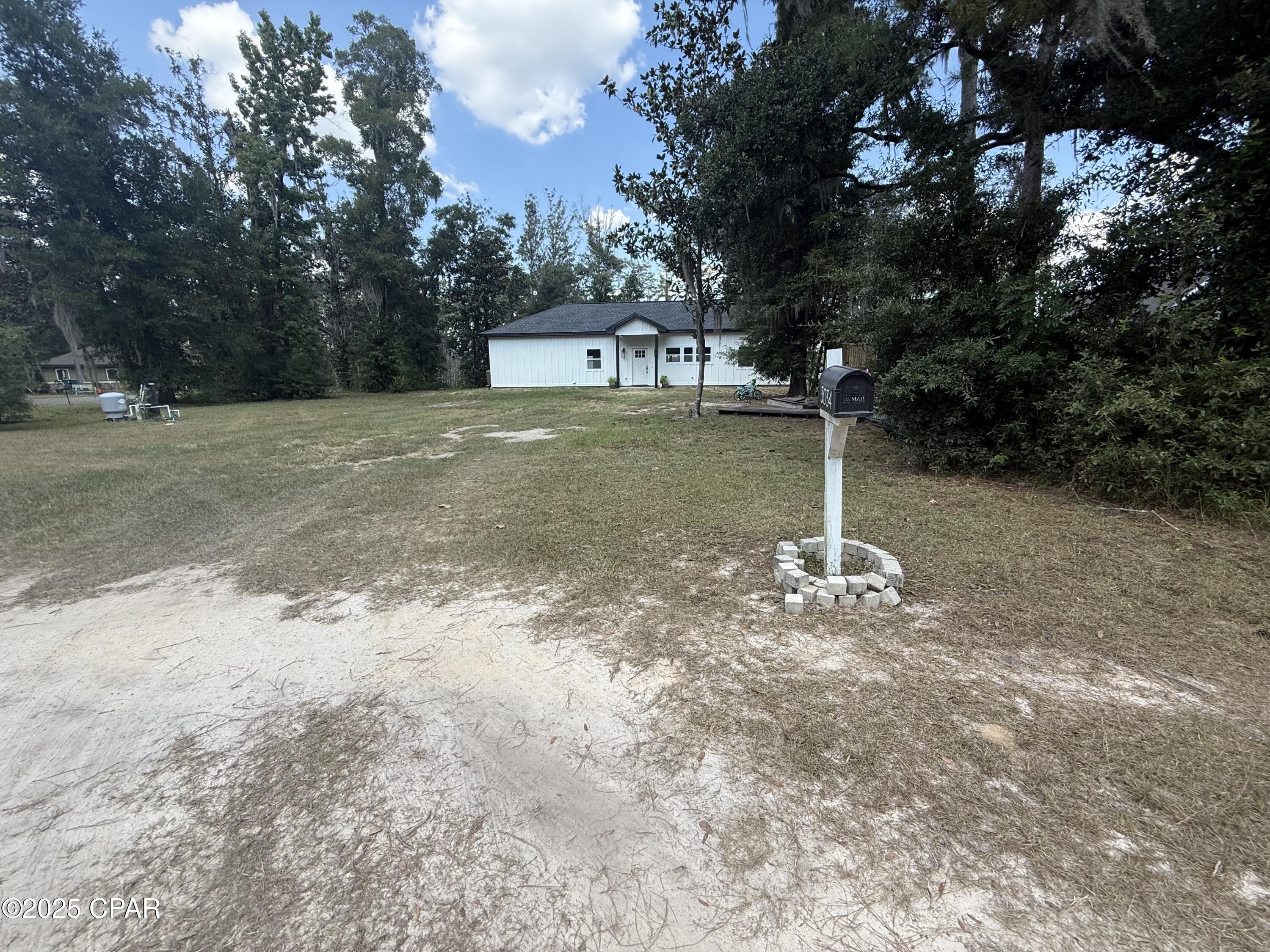 3034 Paradise Lakes Road Vernon, FL 32462 - Photo 23 of 48