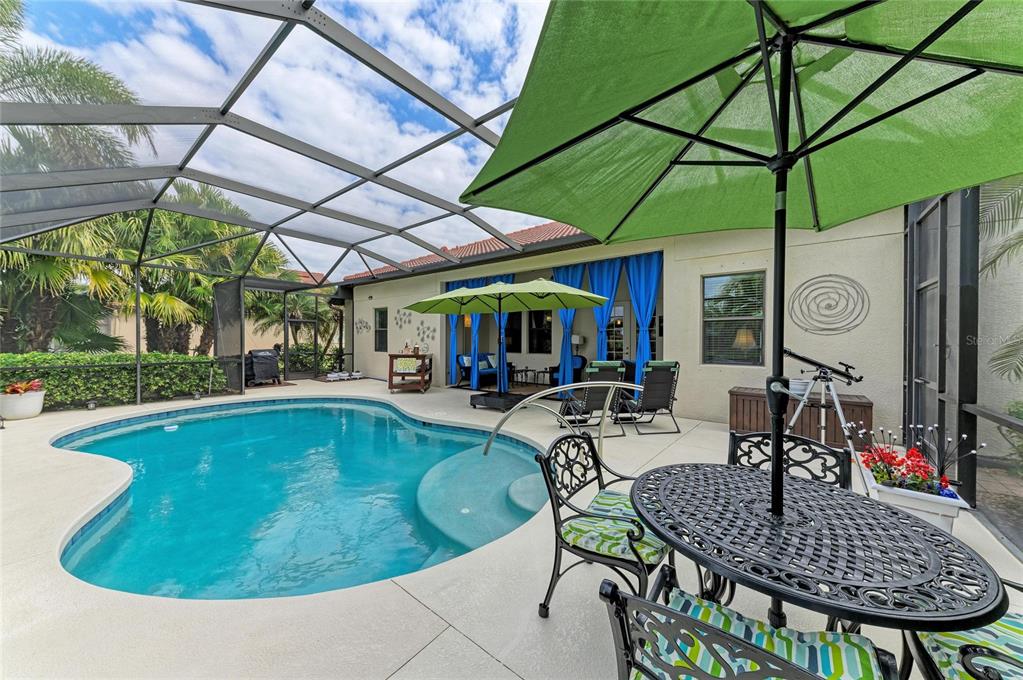 302 Cockle Shell Loop Apollo Beach, FL 33572 - Photo 15 of 75 a outdoor view with a sitting space