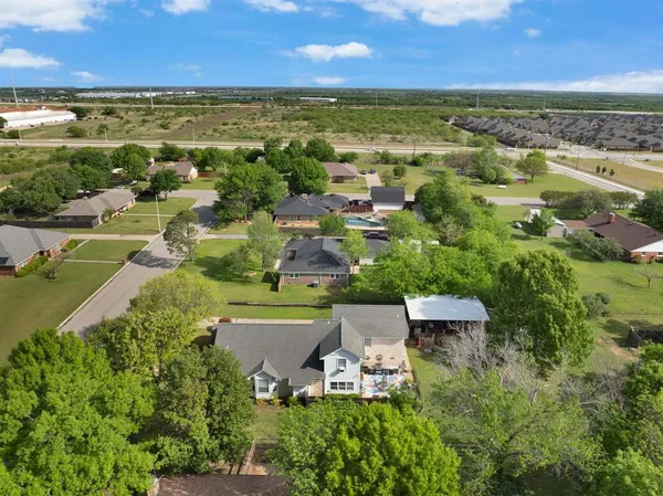 $1,500 | 3310 Darby Lane, Denton, TX 76207