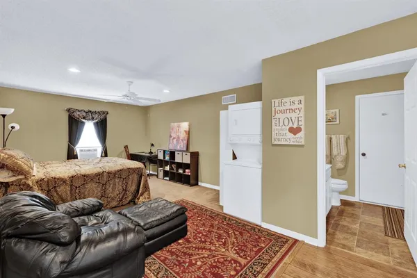 $1,500 | 3310 Darby Lane, Denton, TX 76207