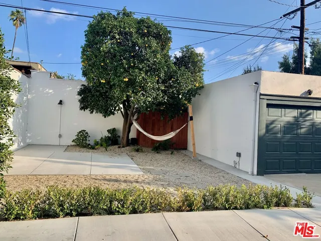 $5,100 | 1180 South Tremaine Avenue, Los Angeles, CA 90019