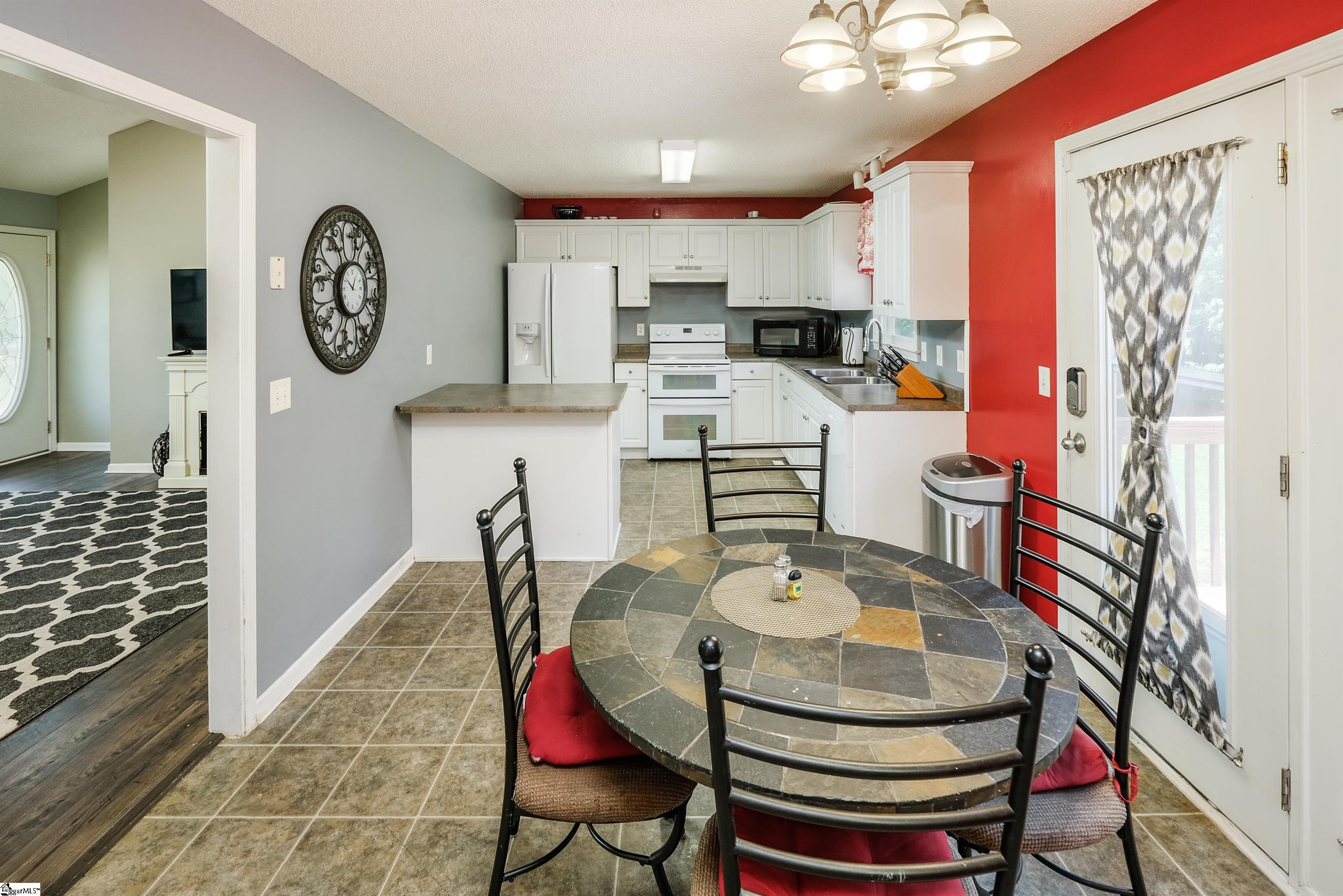338 Bowlan Road Belton, SC 29627 - Photo 8 of 36 Gallery Image 8