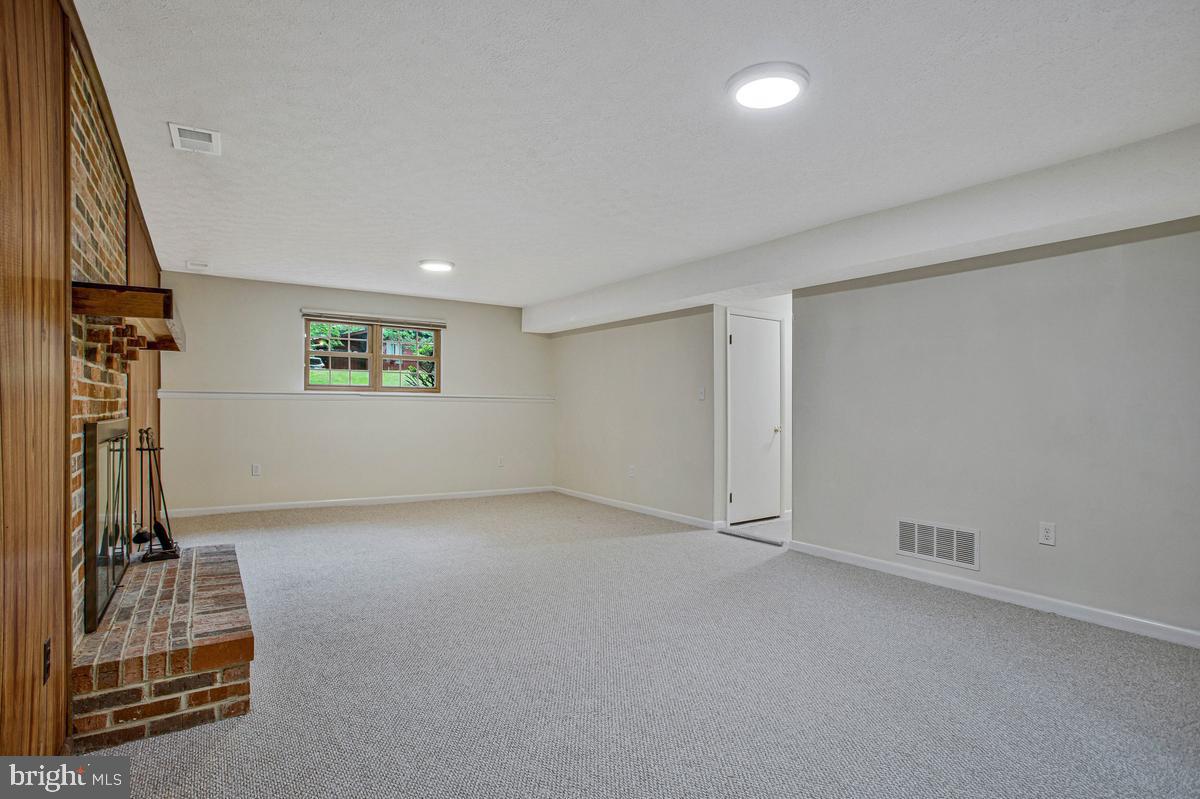 607 Ridge Drive Annapolis, MD 21403 - Photo 20 of 30