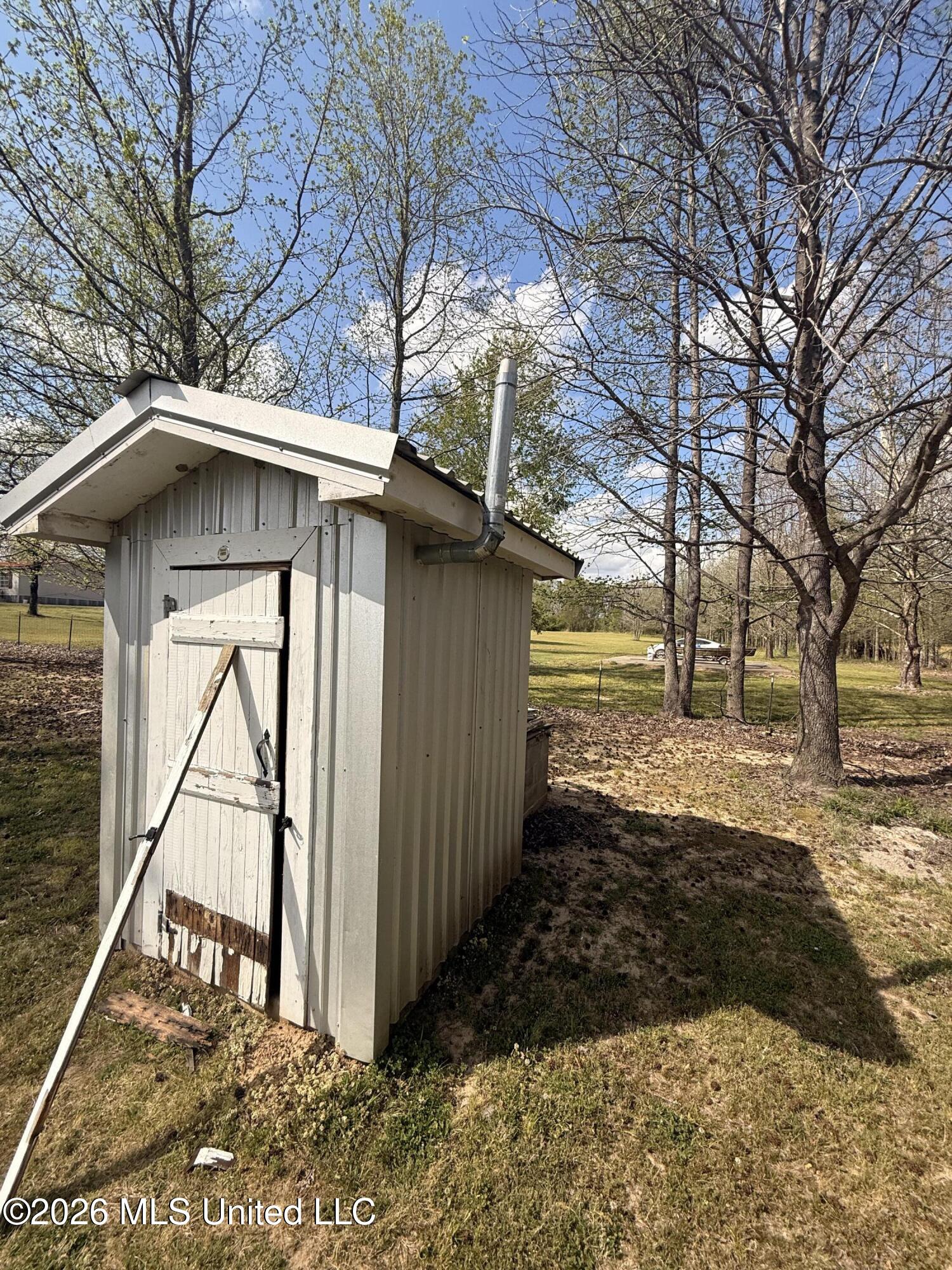 573 Alred Road Coldwater, MS 38618 - Photo 7 of 25 IMG_0804