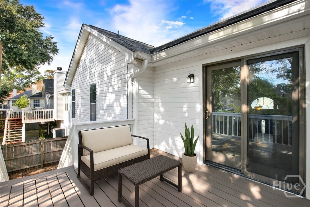 5 Rigger Court Savannah, GA 31410 - Photo 26 of 32 Deck staged