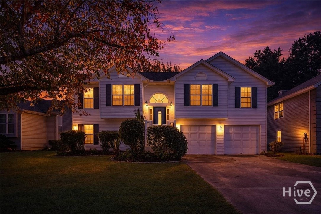5 Rigger Court Savannah, GA 31410 - Photo 3 of 32 Front at twilight