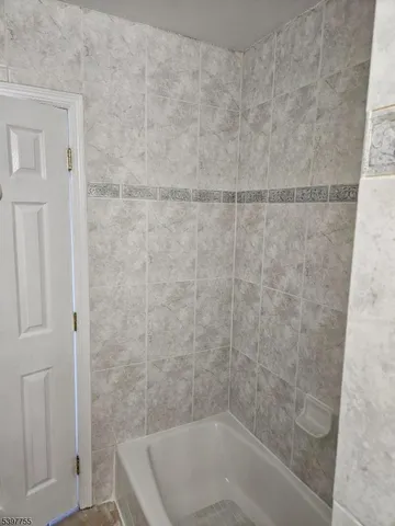 $1,700 | 575 High Mountain Road, Unit 3, North Haledon, NJ 07508