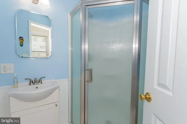 $2,000 | 131 Newport Bay Drive, Unit 2, Ocean City, MD 21842