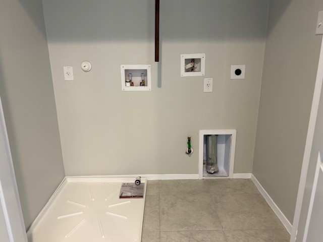 5601 Corso Court Austin, TX 78747 - Photo 15 of 18 a view of a hallway