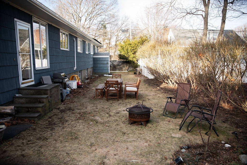 11 Edgehill Road Swampscott, MA 01907 - Photo 17 of 21