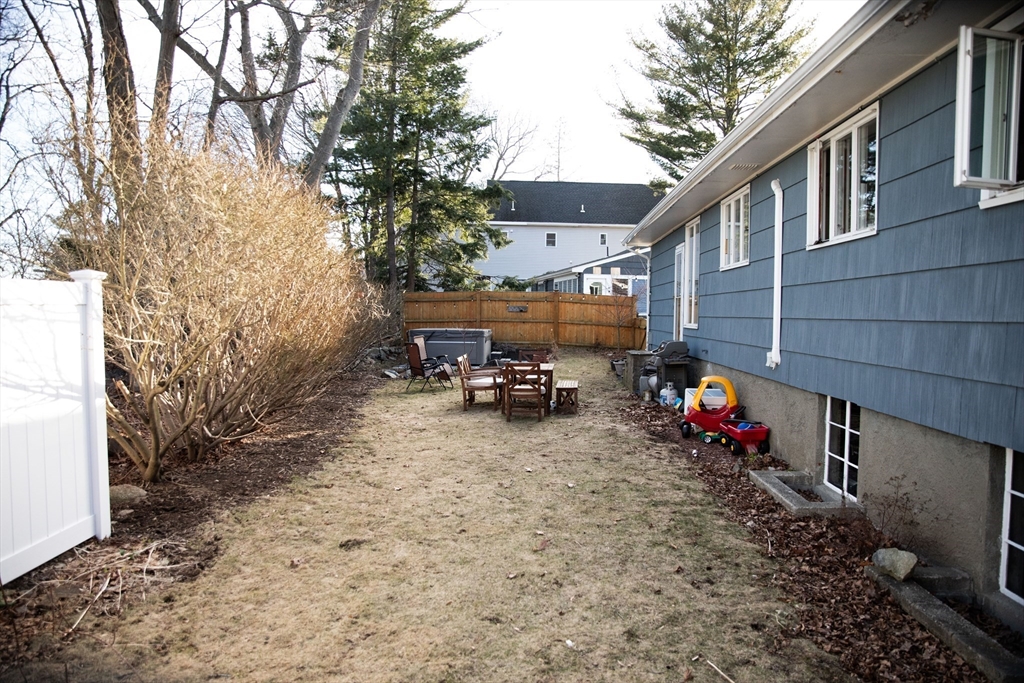 11 Edgehill Road Swampscott, MA 01907 - Photo 18 of 21