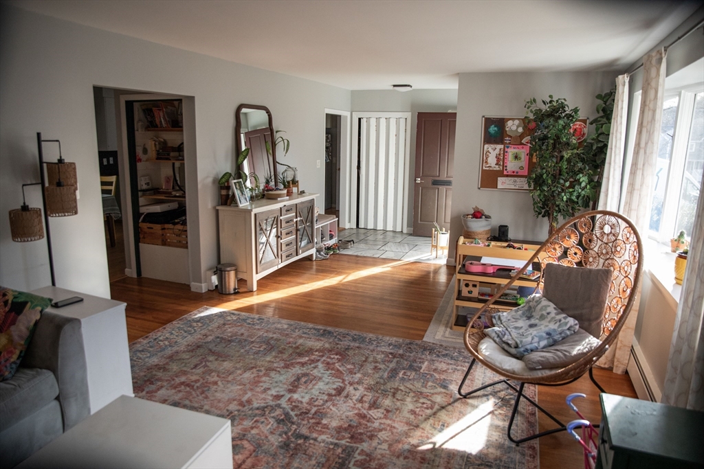 11 Edgehill Road Swampscott, MA 01907 - Photo 4 of 21