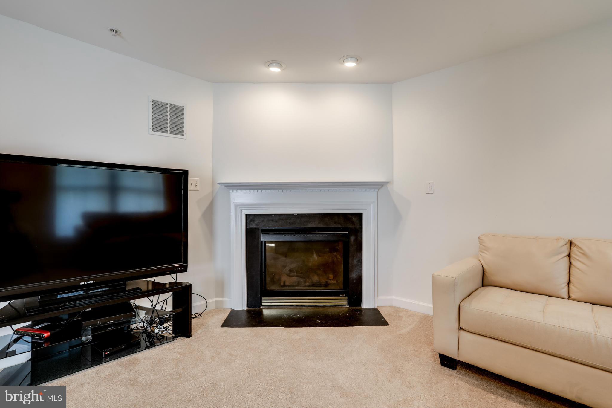2312 Plyers Mill Road Silver Spring, MD 20902 - Photo 10 of 30 Family Room
