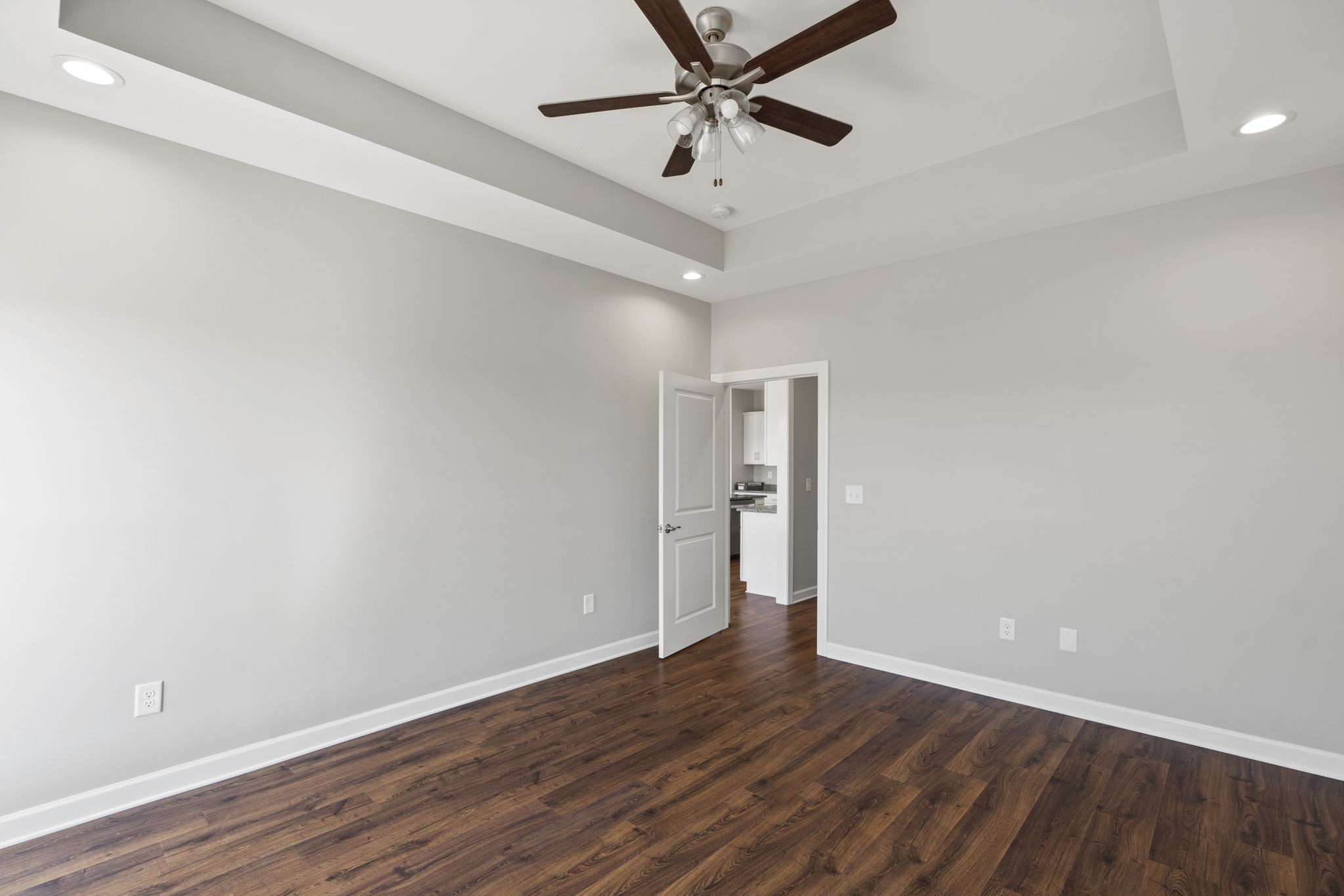 5557 Borthick Road Springfield, TN 37172 - Photo 24 of 48 a view of an empty room and wooden floor