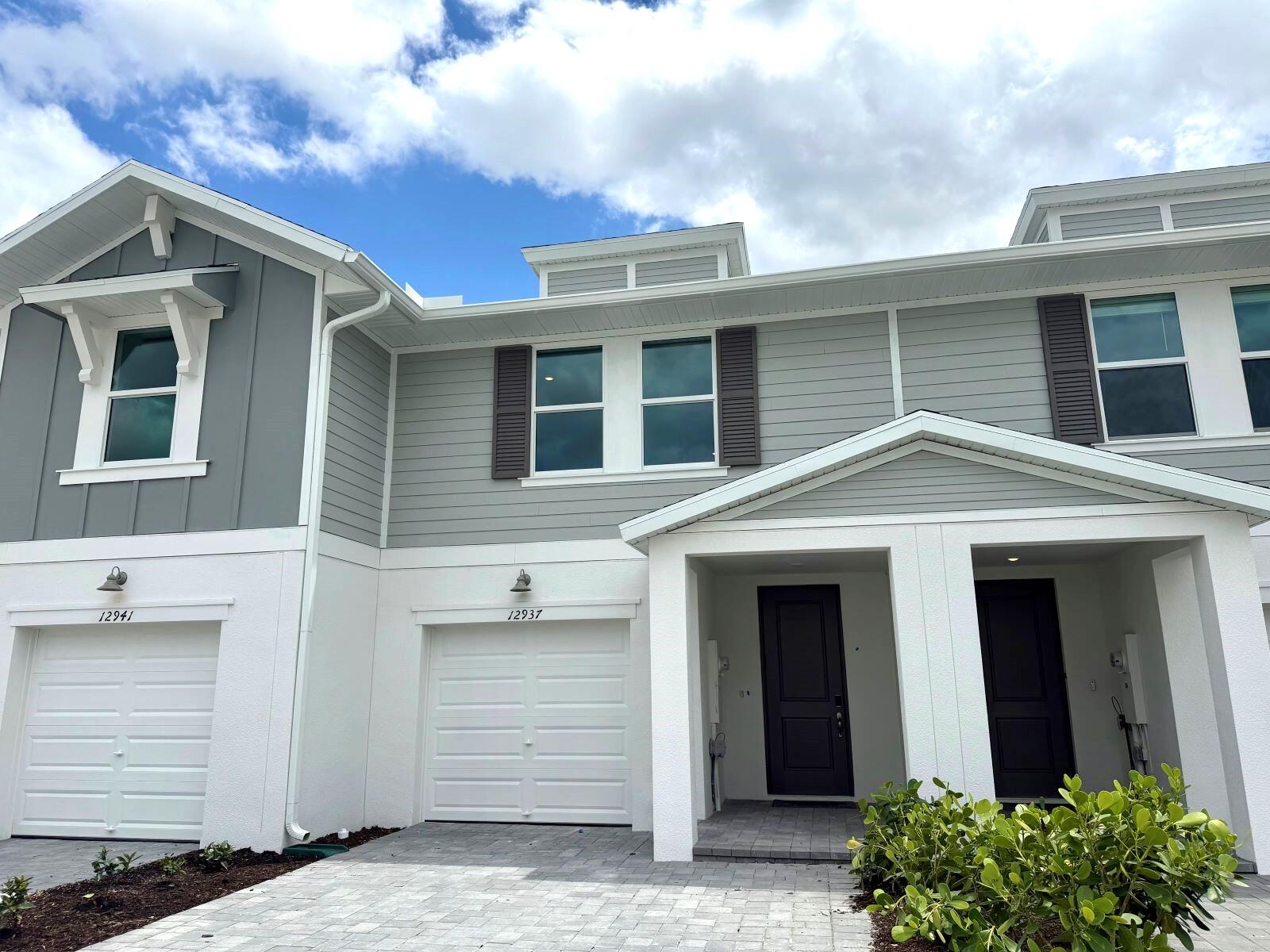 12937 Southwest Forli Way Port St. Lucie, FL 34987 - Photo 3 of 15 12937 SW FORLI WAY (4)