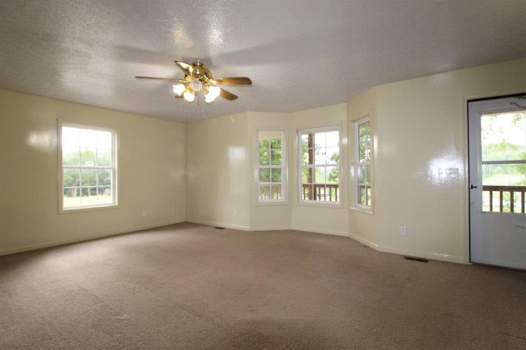 1424 Newtown Road Russellville, KY 42276 - Photo 8 of 16 Gallery Image 8
