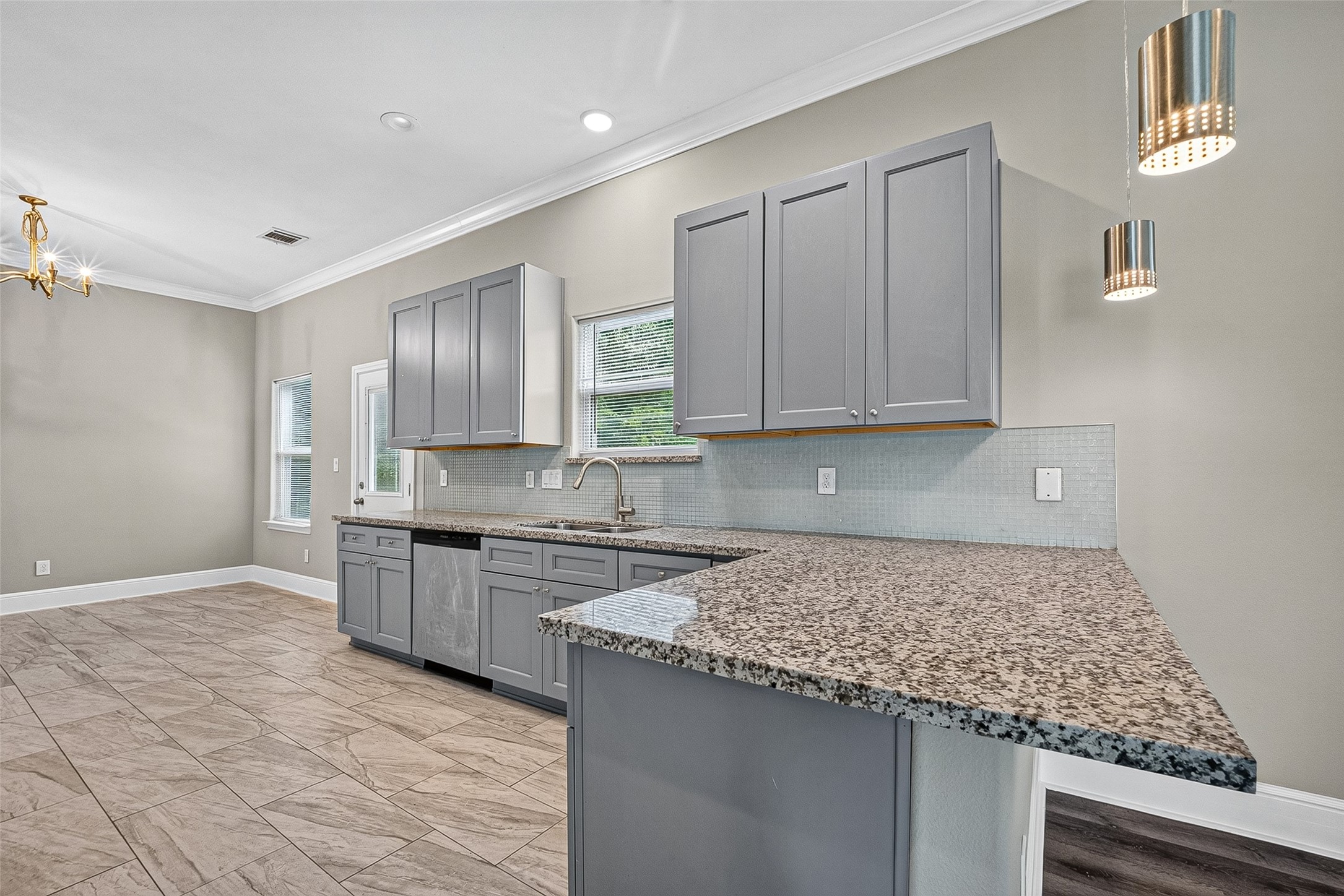 6022 Fite Road Pearland, TX 77584 - Photo 13 of 48