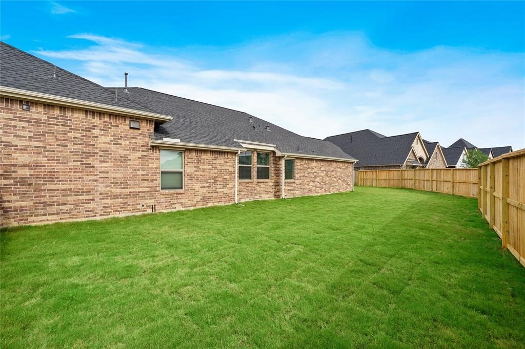 29202 Everett Ridge Lane Fulshear, TX 77441 - Photo 19 of 21 Backyard