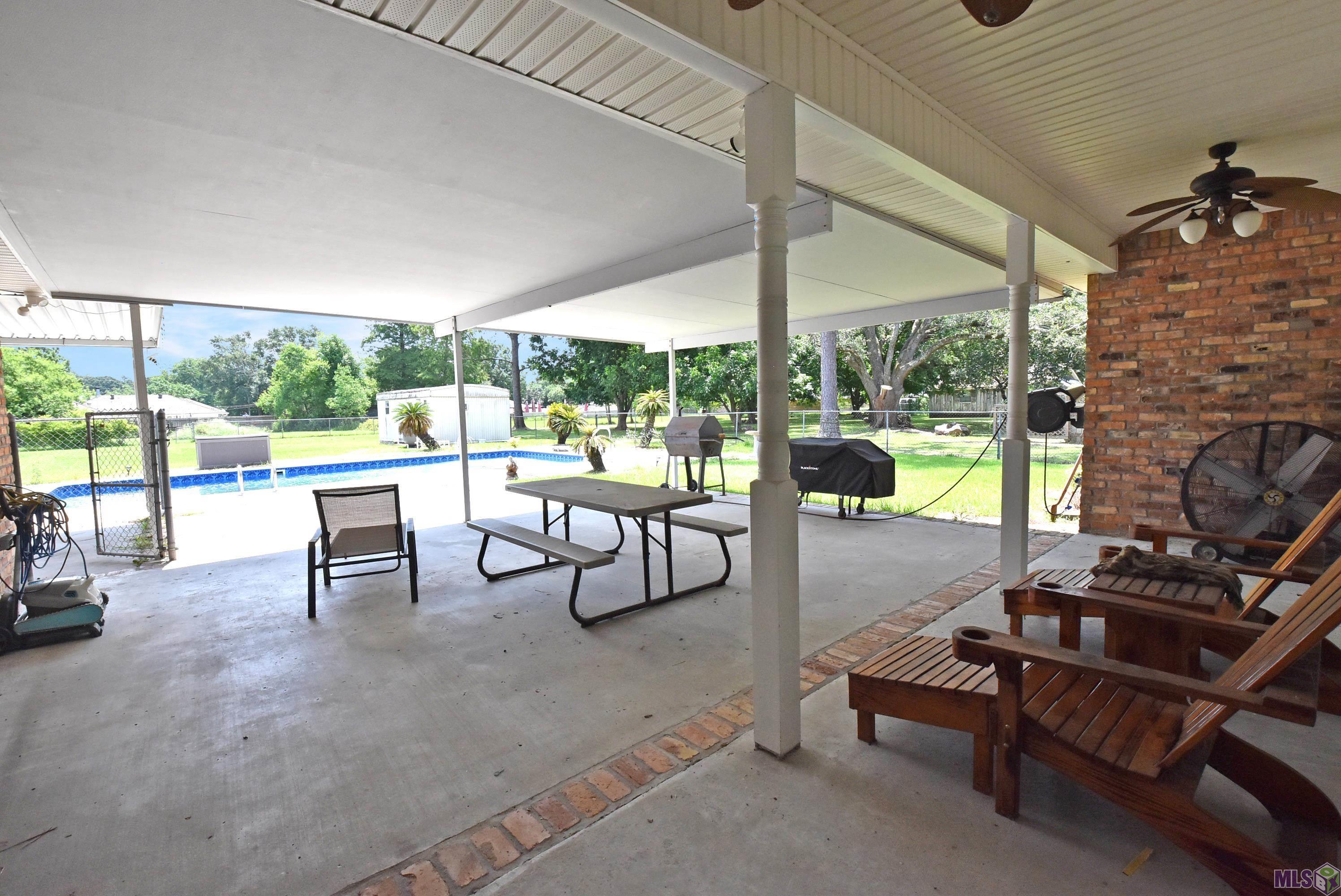 14456 Roddy Road Gonzales, LA 70737 - Photo 18 of 27