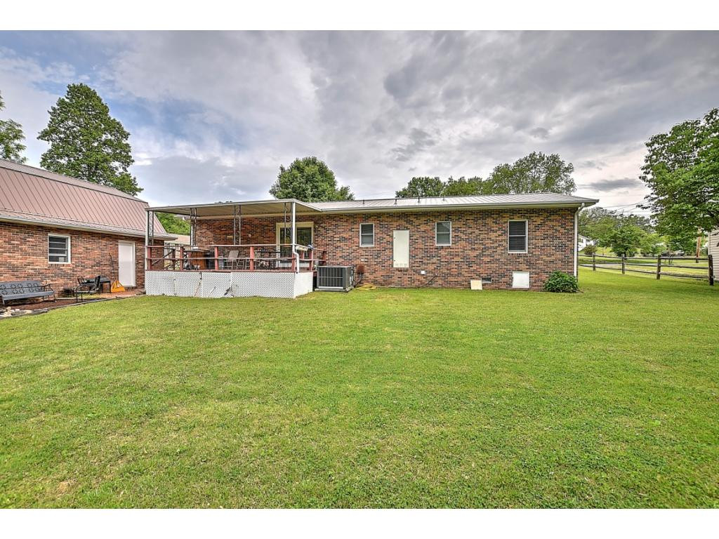 188 Forrest Road Fall Branch, TN 37656 - Photo 12 of 35 Photo 13