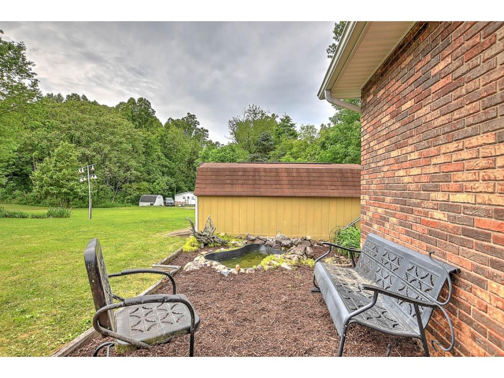 188 Forrest Road Fall Branch, TN 37656 - Photo 20 of 35 Photo 21