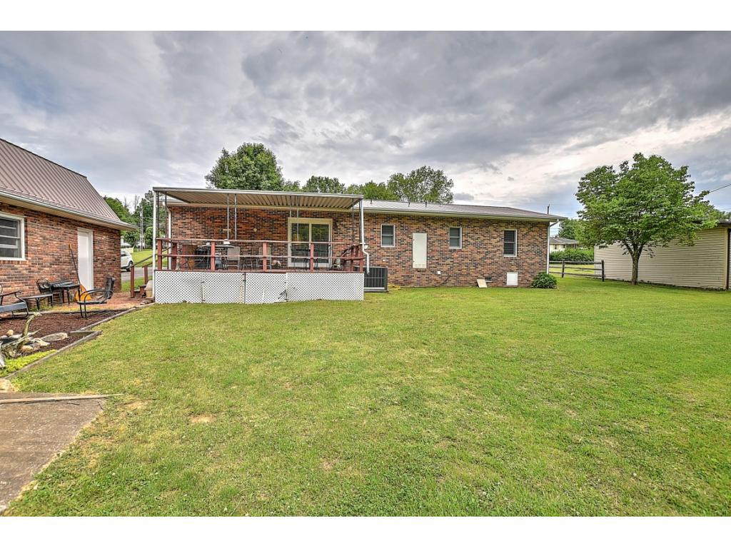 188 Forrest Road Fall Branch, TN 37656 - Photo 8 of 35 Photo 9