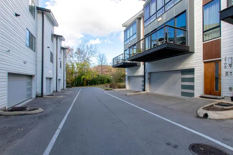 $539,900 | 2106 9th Avenue North, Unit 9, Nashville, TN 37228