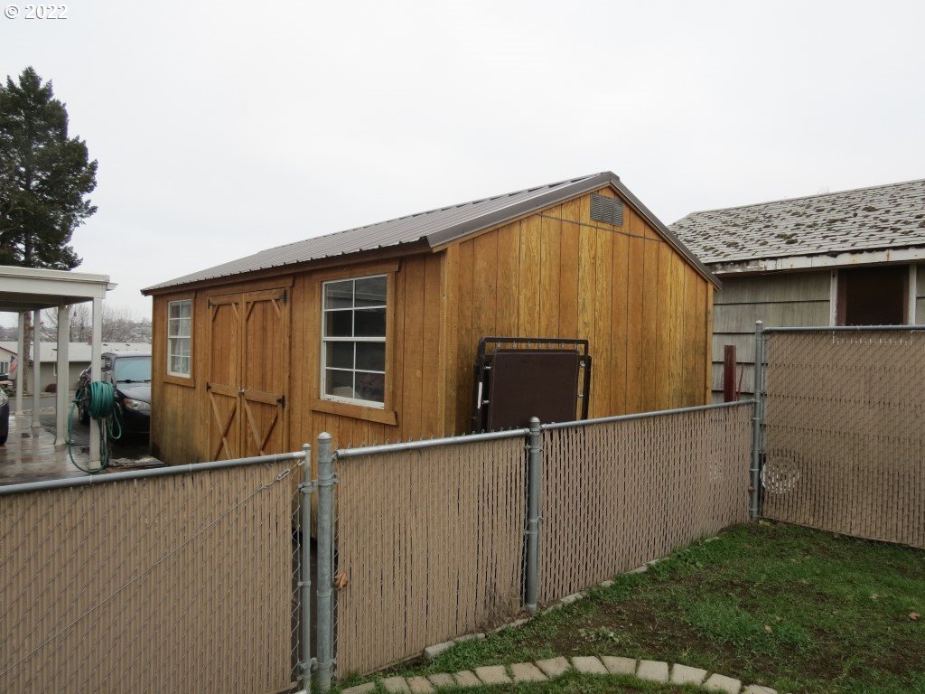 711 Southwest 28th Drive Pendleton, OR 97801 - Photo 17 of 18 Gallery Image 17