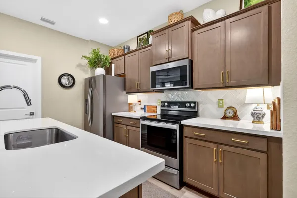 $599,900 | 7246 Southeast Pine Valley Court, Hobe Sound, FL 33455