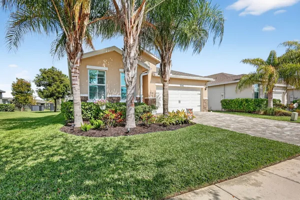 $599,900 | 7246 Southeast Pine Valley Court, Hobe Sound, FL 33455
