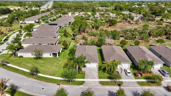 $599,900 | 7246 Southeast Pine Valley Court, Hobe Sound, FL 33455